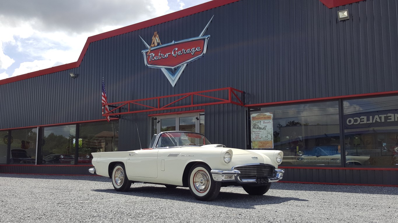 Ford thunderbird 1957