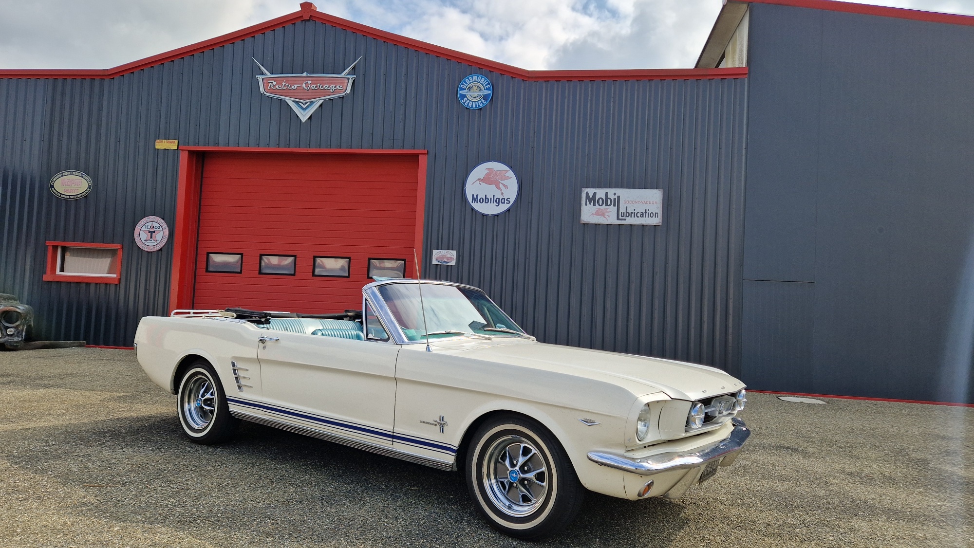 MUSTANG PONY 1965 V8 AMERICAINE DE COLLECTION